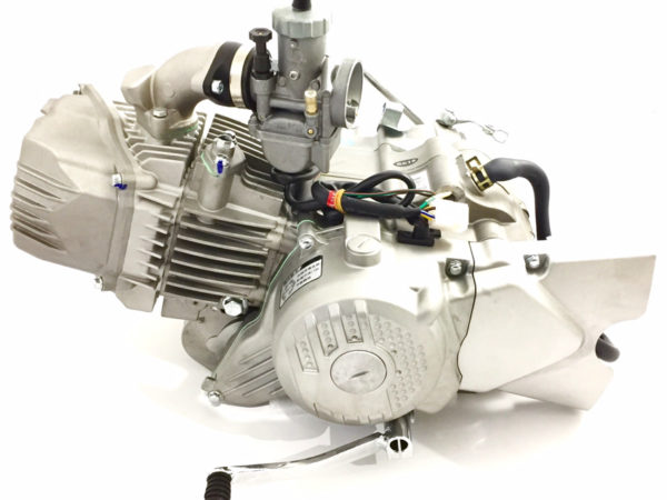 Zongshen 212cc 2V Elektrische start Zilver met 28mm carburateur