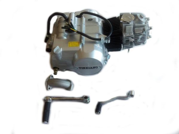 YX 125cc 4 bak zilver
