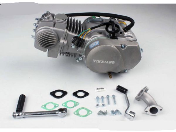YX 140cc 4bak zilver