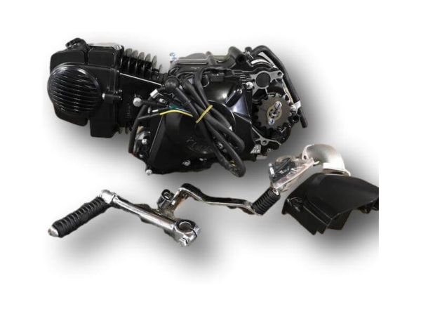 YX 140cc 4bak semi auto elektro start zwart